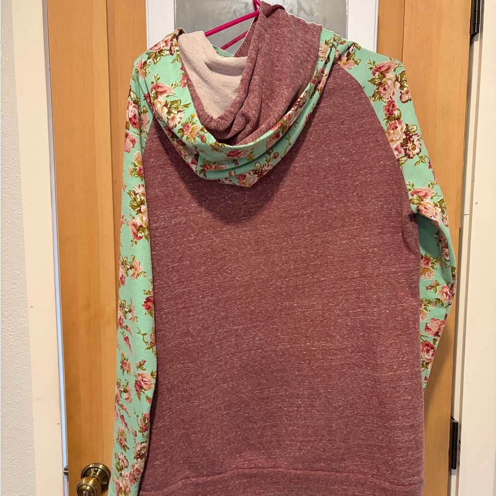 AMPERSAND AVE Maroon and Floral Hoodie - Picture 2 of 5